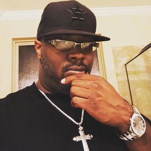 Meet your Posher, Louis